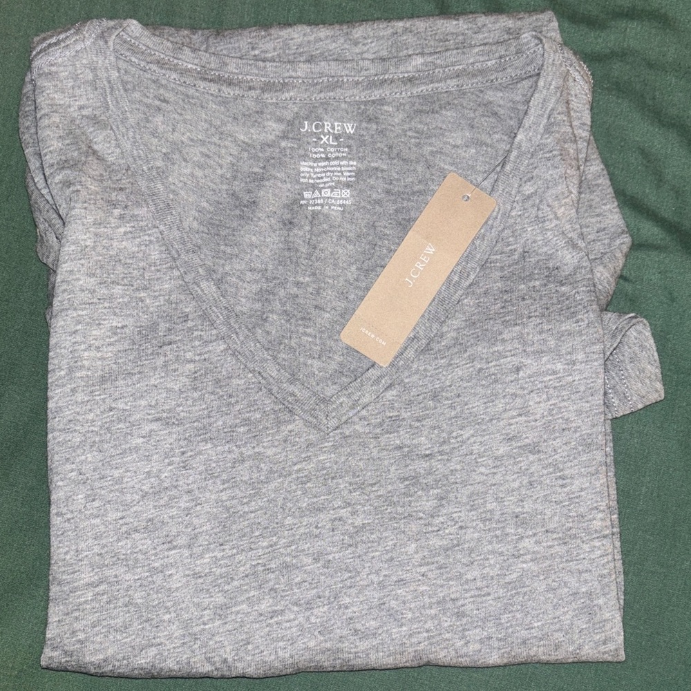 J. Crew Heather Gray V-Neck Tee XL